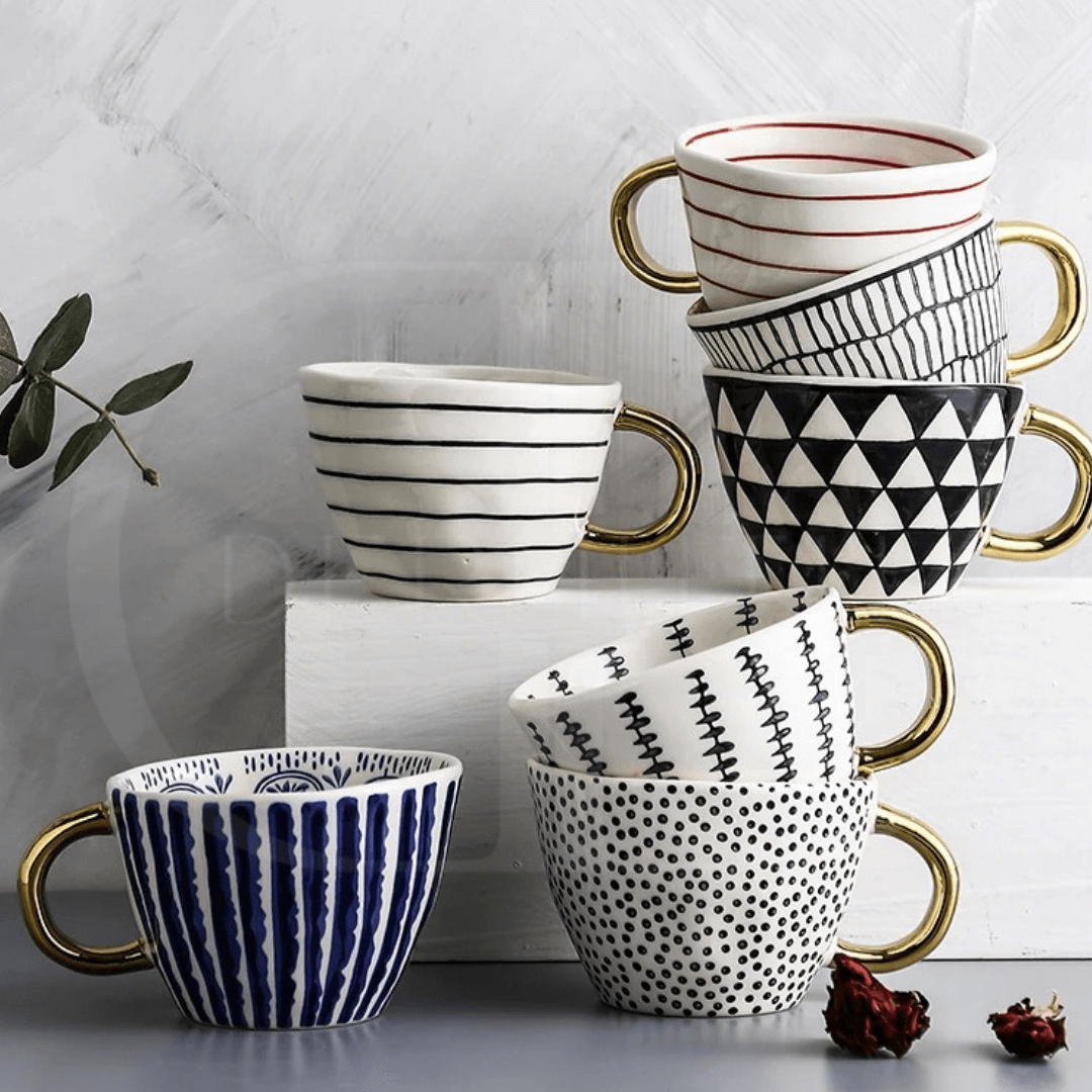 Caneca em Cerâmica – Design Elegante para Bebidas Quentes