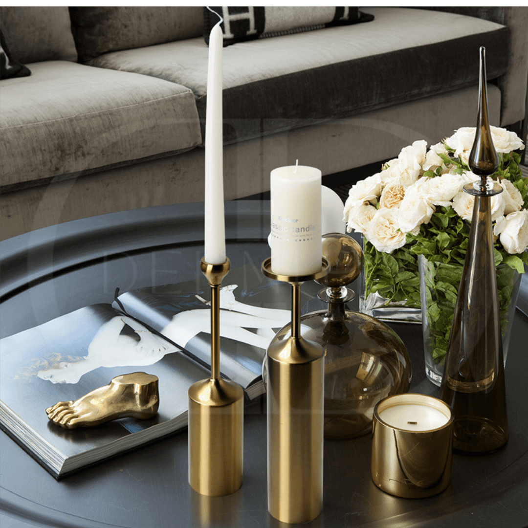 Castiçal de Metal Dourado – Roma