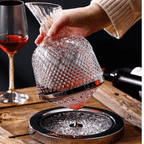 Decantador de Vinho Rotativo 360° em Cristal - Design Elegante