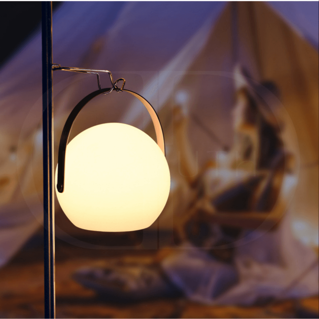 Luminária LED Portátil Recarregável – Estilo e Praticidade