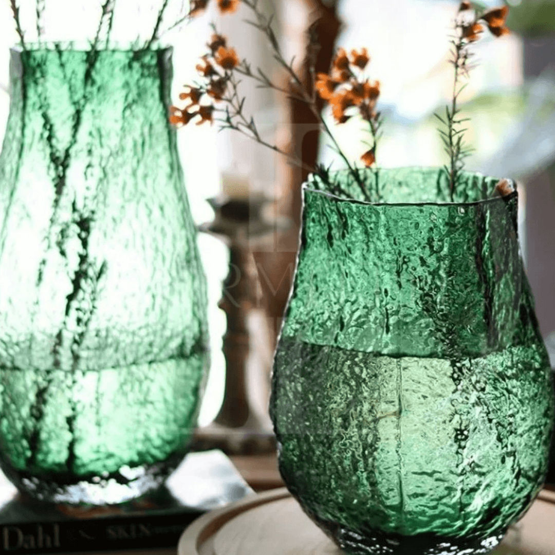 Vaso de Vidro Transparente – Design Ondulado