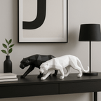 Escultura de Pantera Geométrica em Resina