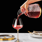 Decantador de Vinho Rotativo 360° em Cristal - Design Elegante
