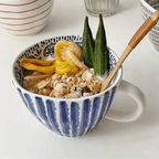 Caneca em Cerâmica – Design Elegante para Bebidas Quentes