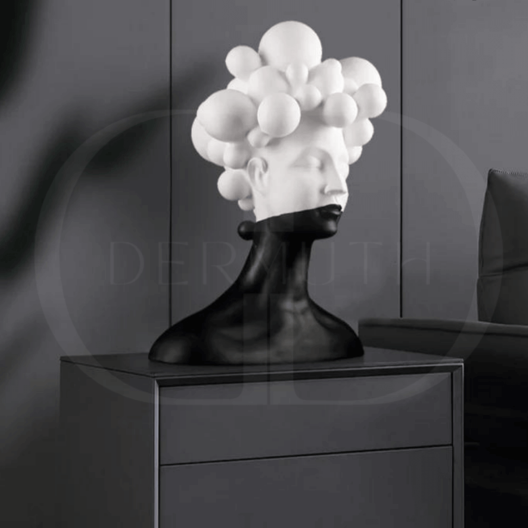 Escultura Contemporânea de Mulher - Bubble