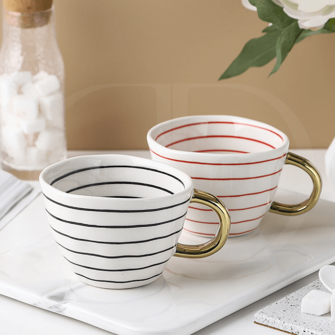 Caneca em Cerâmica – Design Elegante para Bebidas Quentes