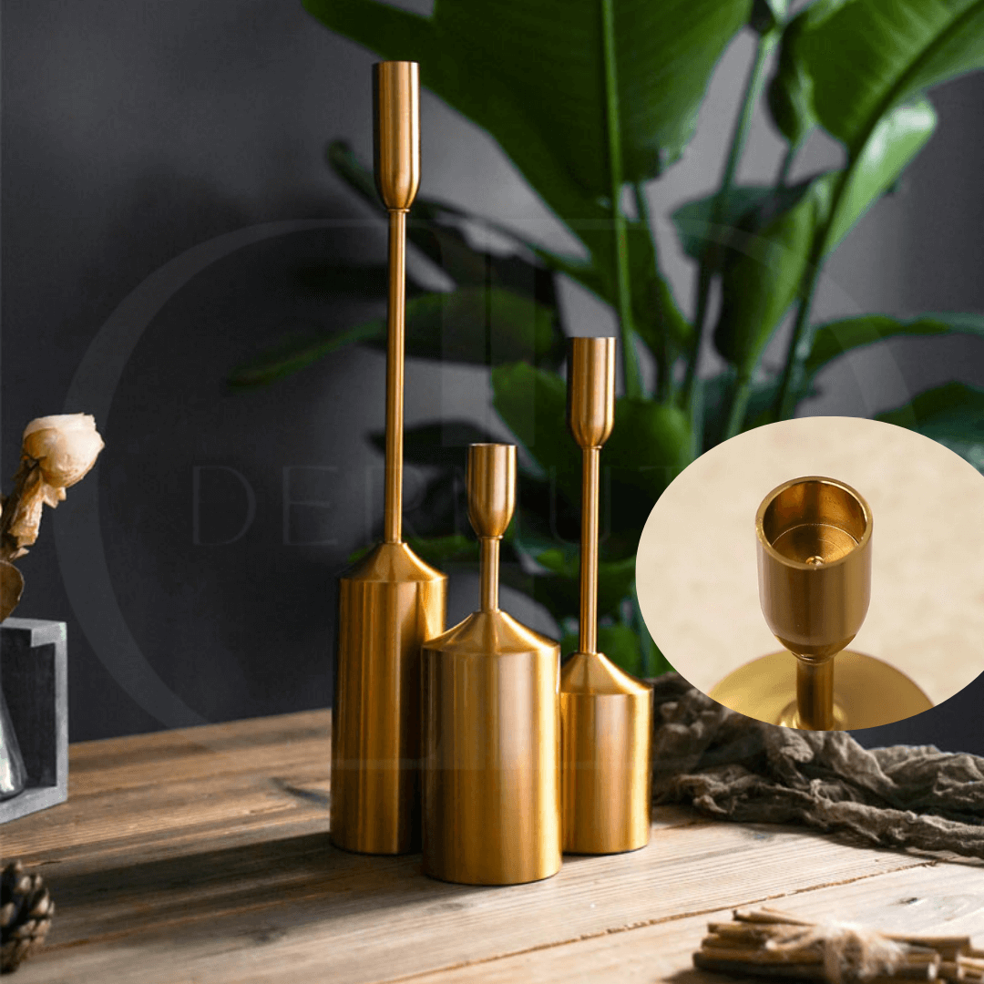 Castiçal de Metal Dourado – Roma