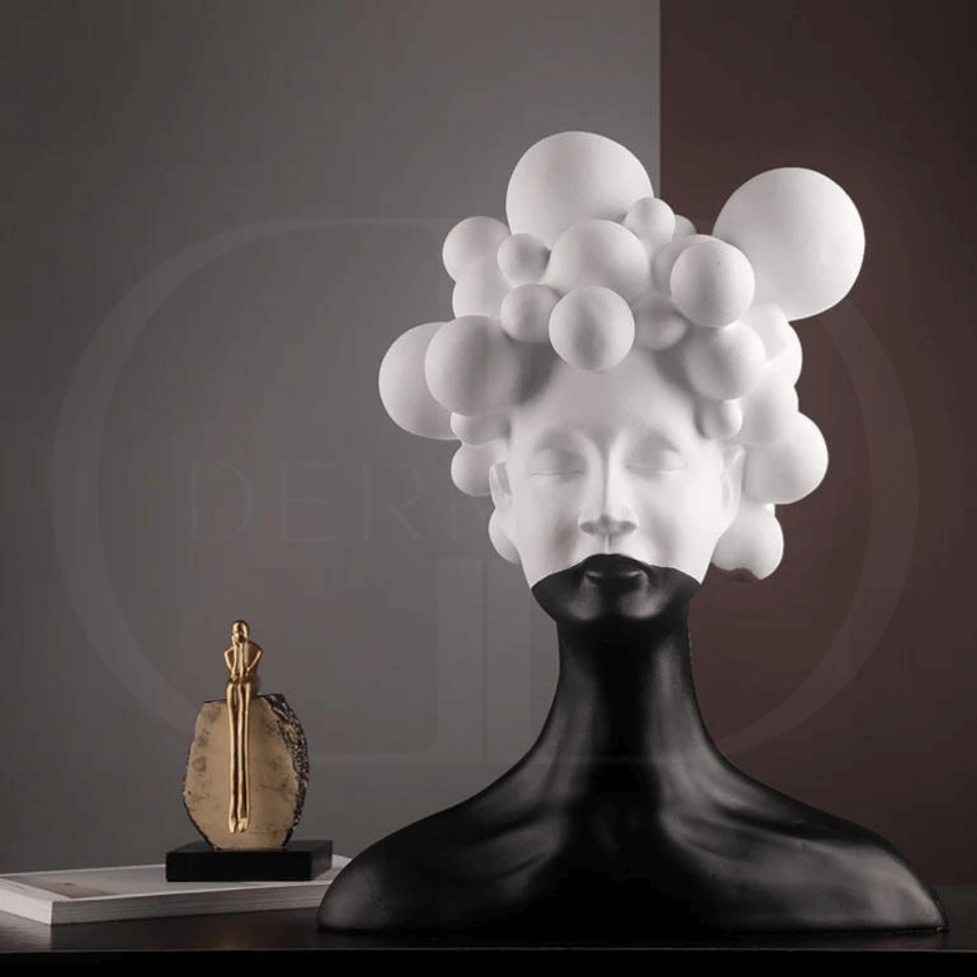 Escultura Contemporânea de Mulher - Bubble