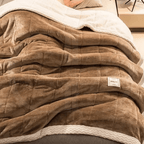 Cobertor Flannel Triplo Coral Fleece