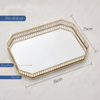 Castiçal de Metal Dourado – Roma