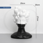 Escultura Contemporânea de Mulher - Bubble