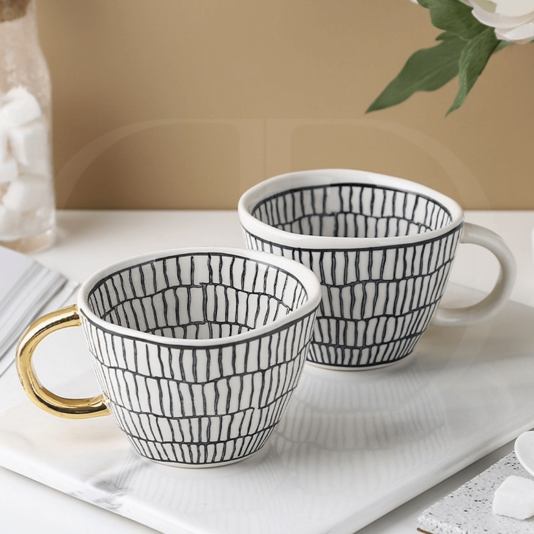 Caneca em Cerâmica – Design Elegante para Bebidas Quentes