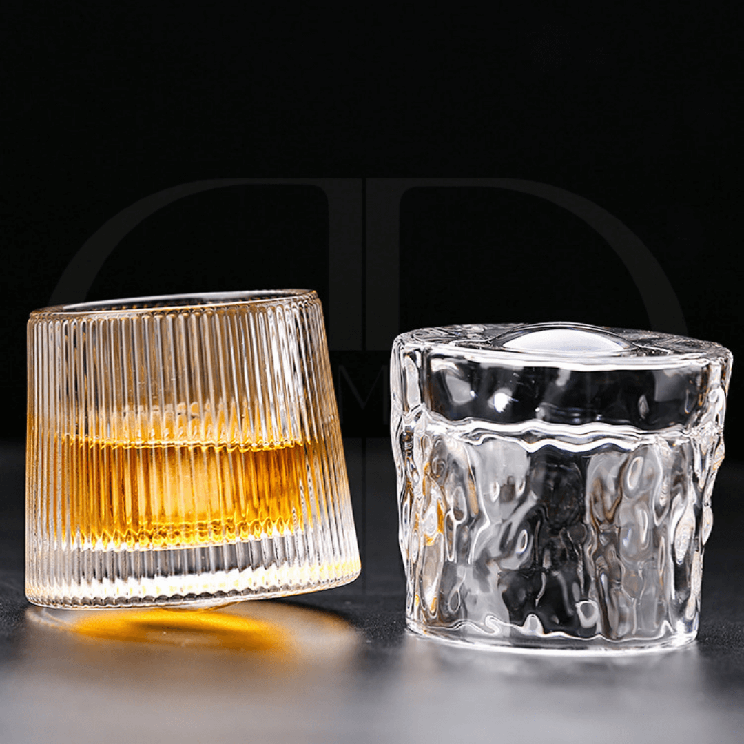 Copos Giratórios de Vidro para Whisky – Design Clássico com Efeito Spinning
