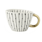 Caneca em Cerâmica – Design Elegante para Bebidas Quentes