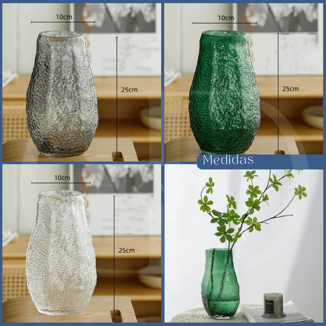 Vaso de Vidro Transparente – Design Ondulado