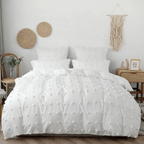 Jogo de Cama Dupla Face com Detalhes Tufted e Pompons
