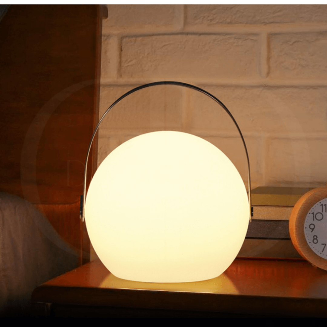 Luminária LED Portátil Recarregável – Estilo e Praticidade