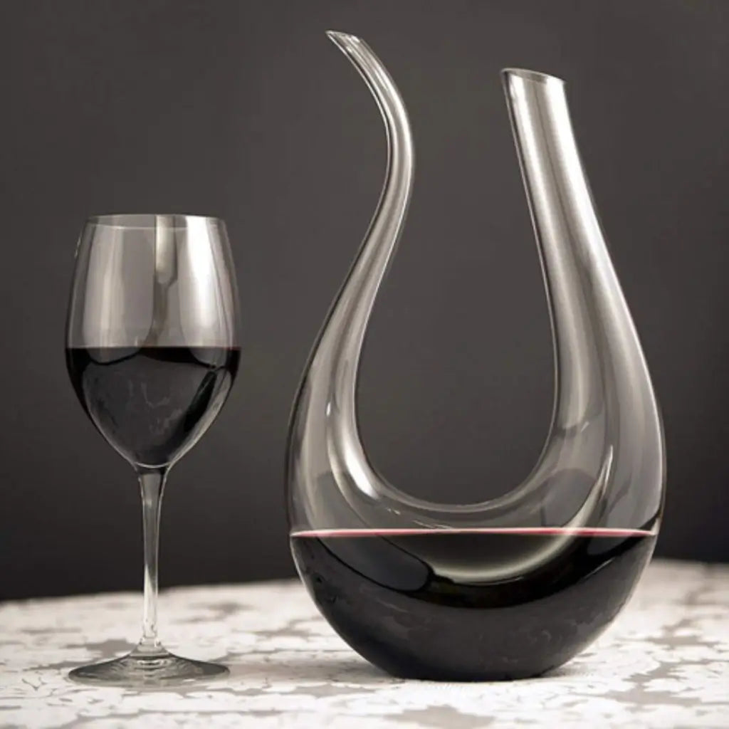 Luxury Crystal Decanter – Handcrafted, Lead-Free Glass – Elegant Whiskey & Wine Carafe