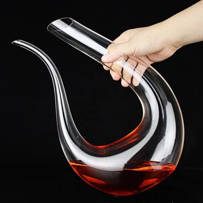 Luxury Crystal Decanter – Handcrafted, Lead-Free Glass – Elegant Whiskey & Wine Carafe