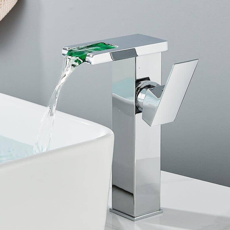 Torneira Para Banheiro Casacata LED Monocomando Trover