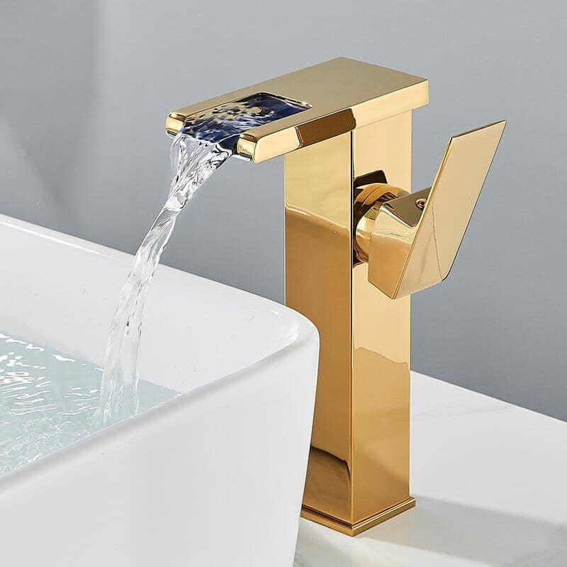 Torneira Para Banheiro Casacata LED Monocomando Trover