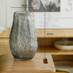 Vaso de Vidro Transparente – Design Ondulado